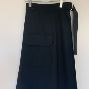ZARA black midi wrap skirt with pocket size XS perfect condition worn once
